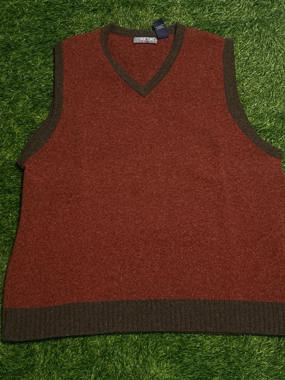 Structure Men's V-Neck Lambs Wool Sweater Vest in Rust with Brown Trim XL